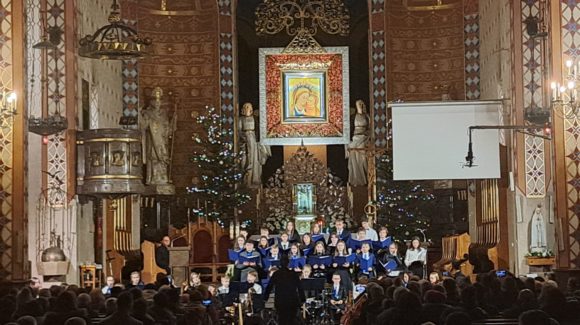 koncert kolęd ,,Śliczna gwiazda wschodzi”